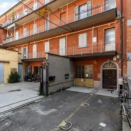 Bright With Balcony By Wonderful Italy * Bolonia