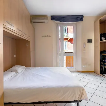 Apartamento Bright With Balcony By Wonderful Italy